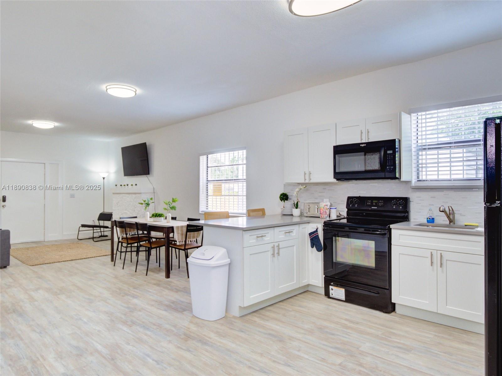 See details 1845 5 / 3 1629 sq. ft. $ 2025-10-06 0 Photo