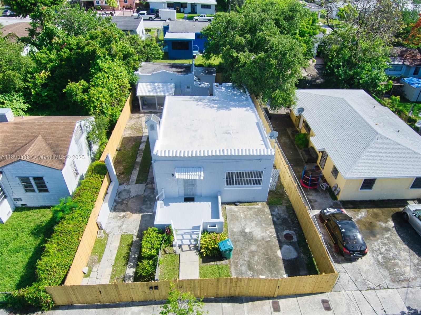 See details 1845 5 / 3 1629 sq. ft. $ 2025-10-06 0 Photo