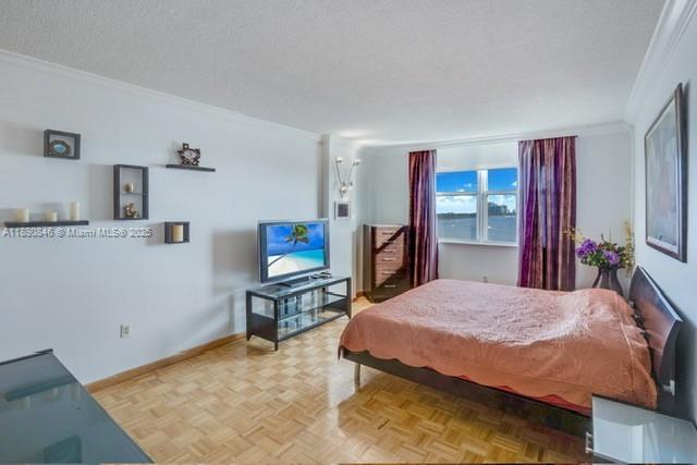 622 2 / 2 1295 sq. ft. $ 2025-10-06 0 Photo