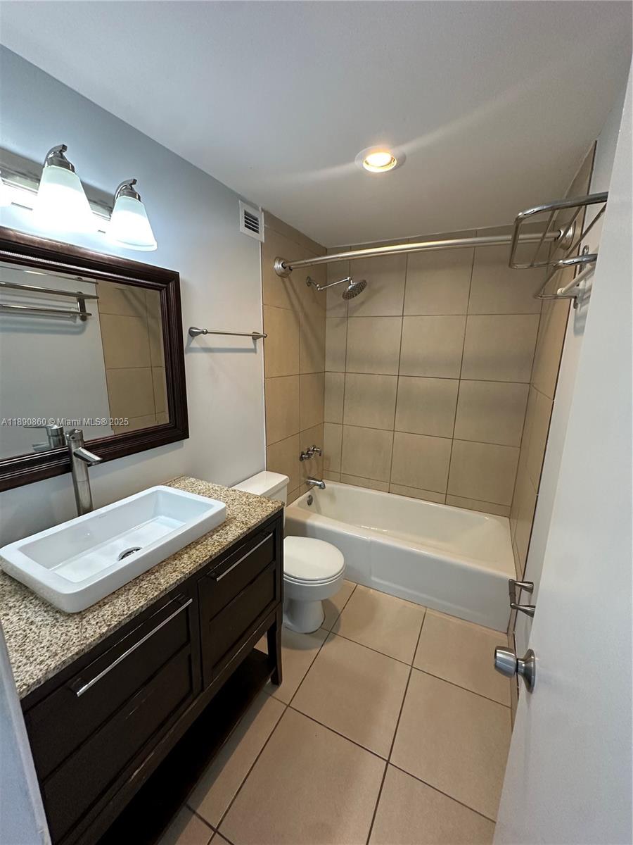 Photo of 400 Kings Point Dr  #614, Sunny Isles Beach, Florida, 33160 - 