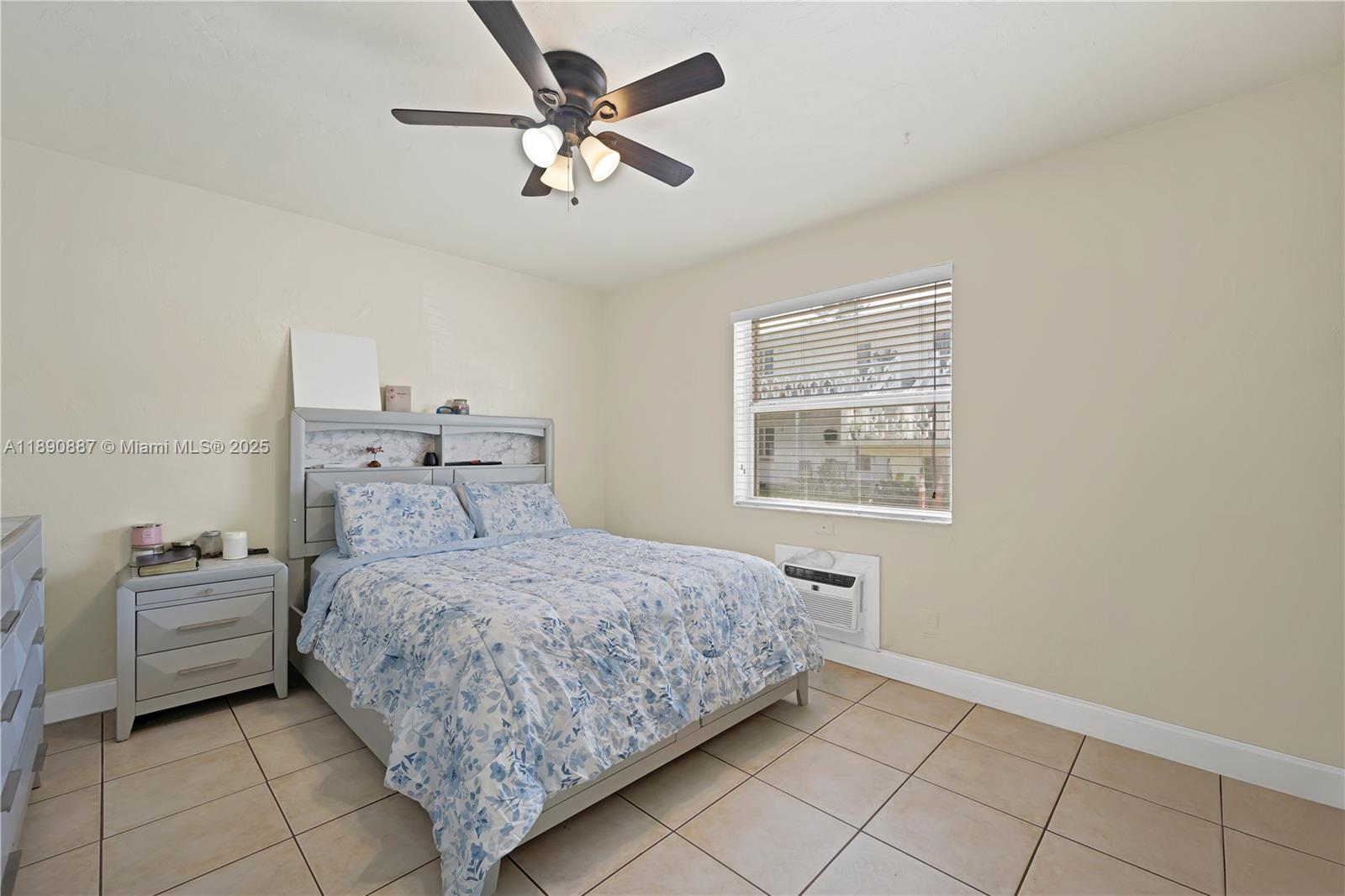 See details / 1770 sq. ft. $ 2025-10-06 0 Photo