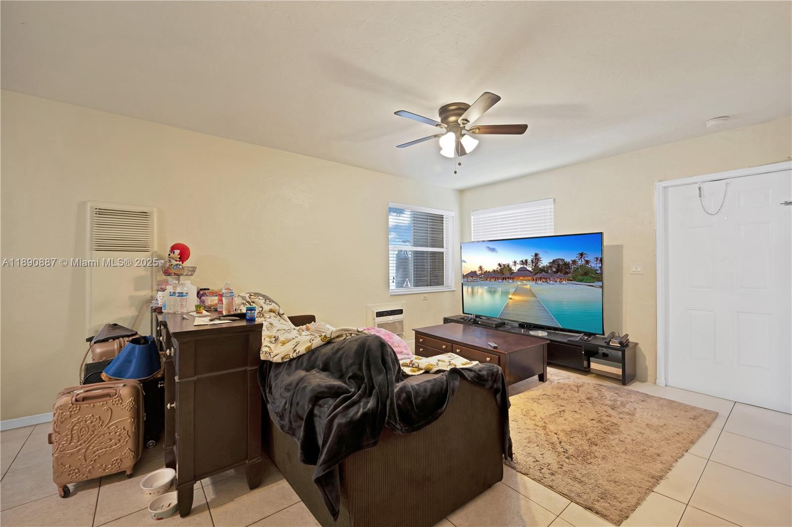 See details / 1770 sq. ft. $ 2025-10-06 0 Photo