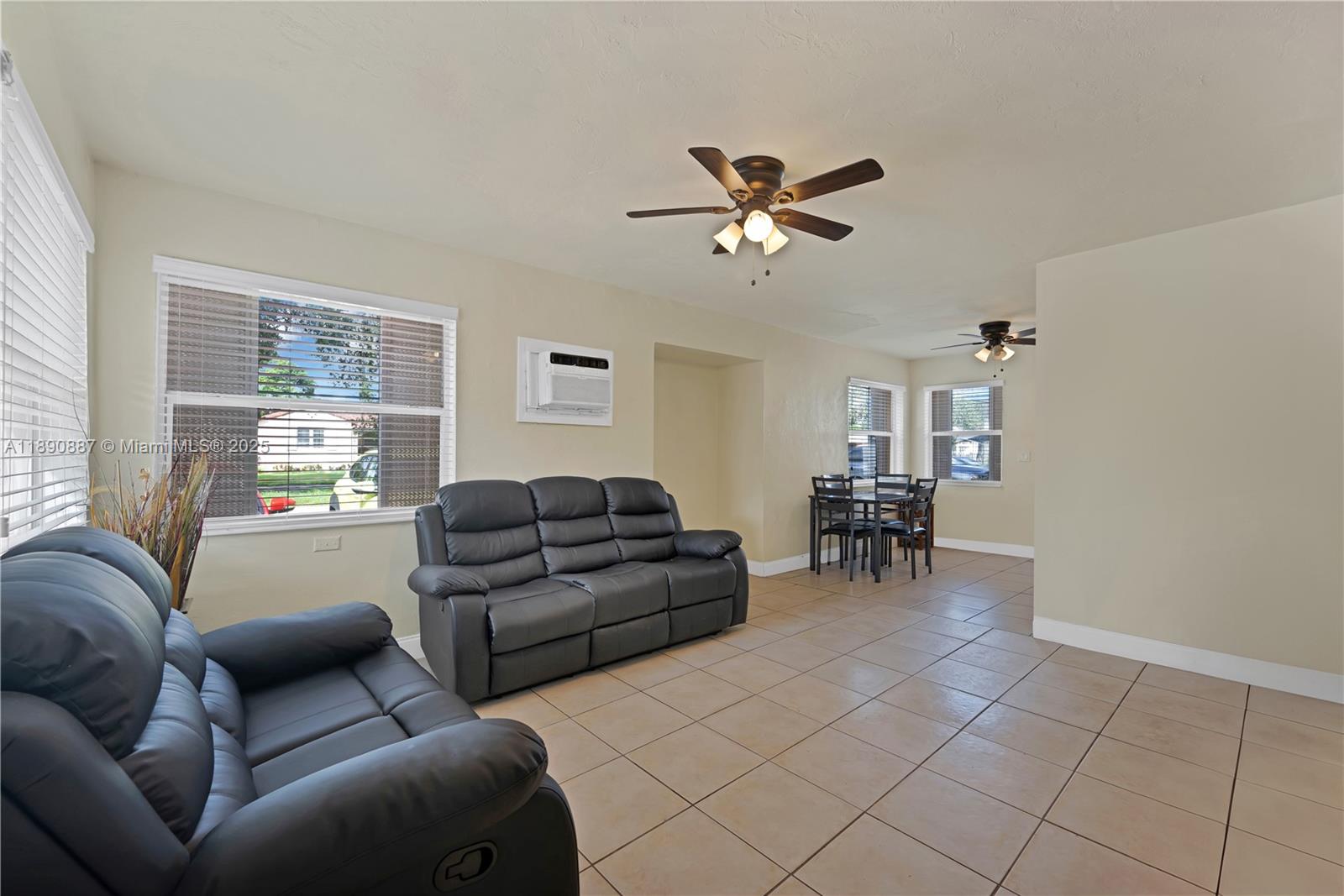 See details / 1770 sq. ft. $ 2025-10-06 0 Photo