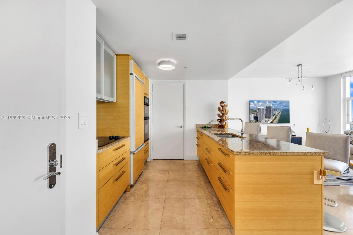 4807 1 / 1 871 sq. ft. $ 2025-10-06 0 Photo