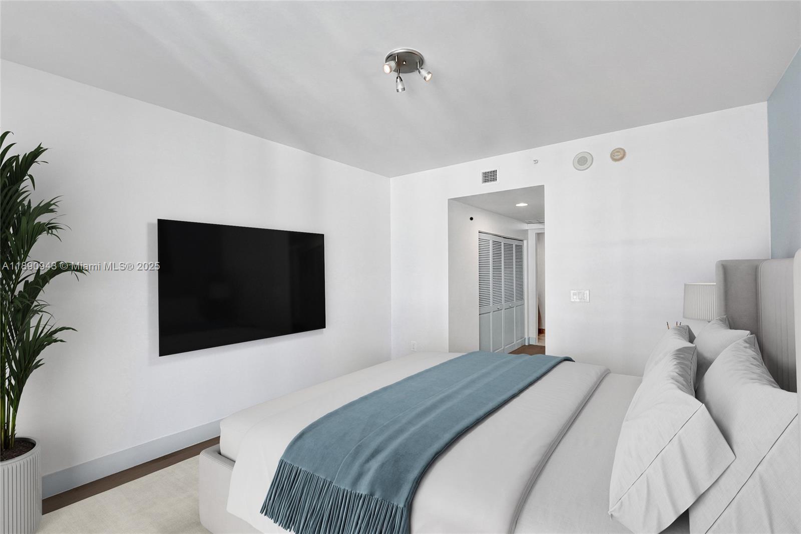 Photo of 3535 Ocean Dr  #1703, Hollywood, Florida, 33019 - 