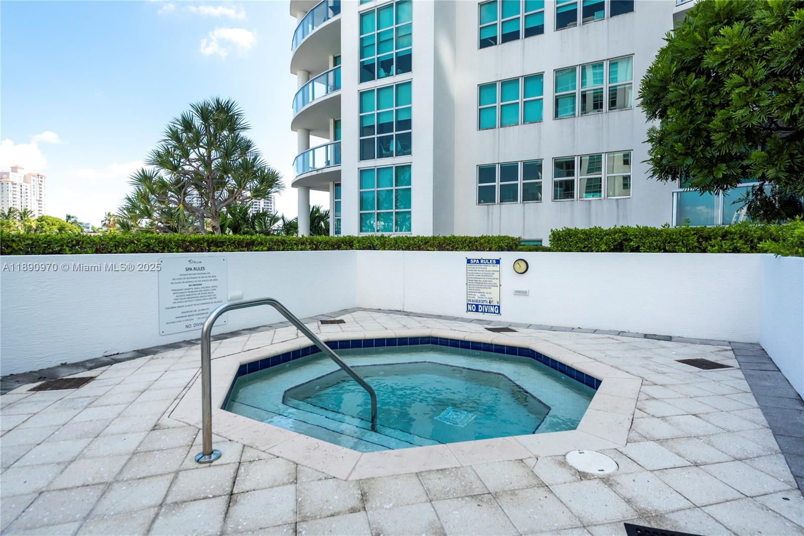 Photo of 3131 188th St  #2-808, Aventura, Florida, 33180 - 