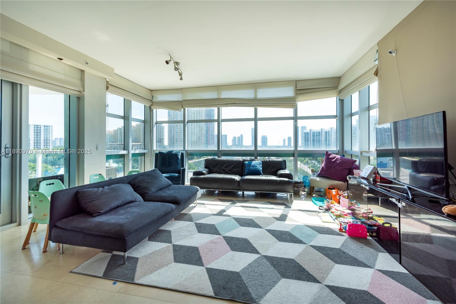 Photo of 3131 188th St #2-808, Aventura, Florida, 33180 -