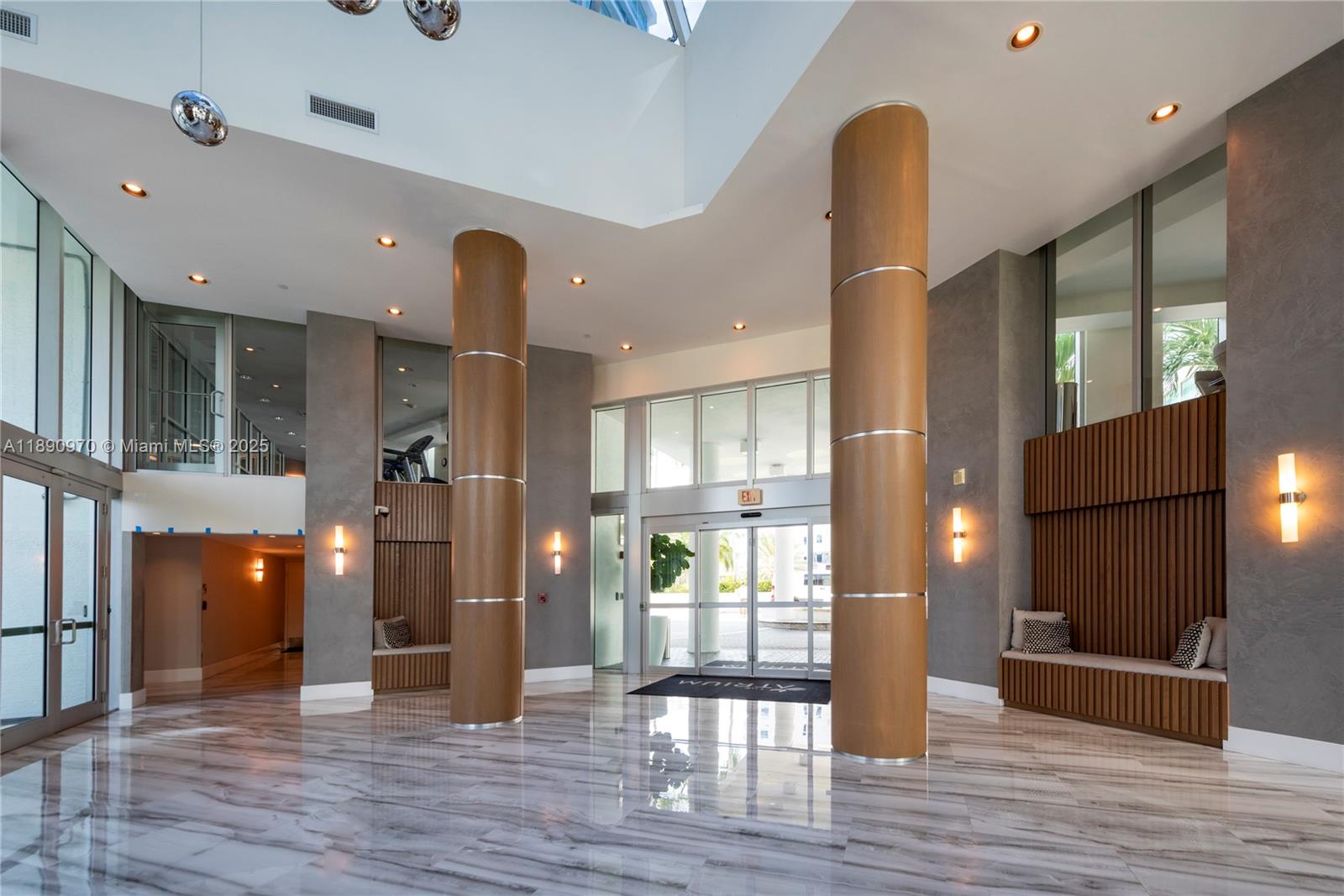 Photo of 3131 188th St  #2-808, Aventura, Florida, 33180 - 
