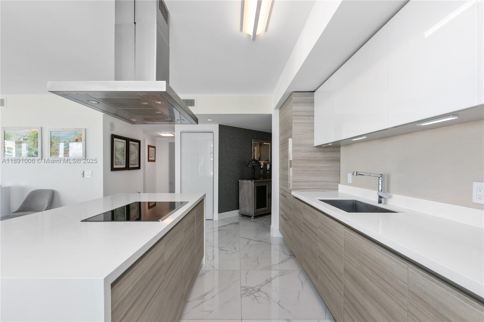 4-1607 3 / 4 1892 sq. ft. $ 2025-10-06 0 Photo