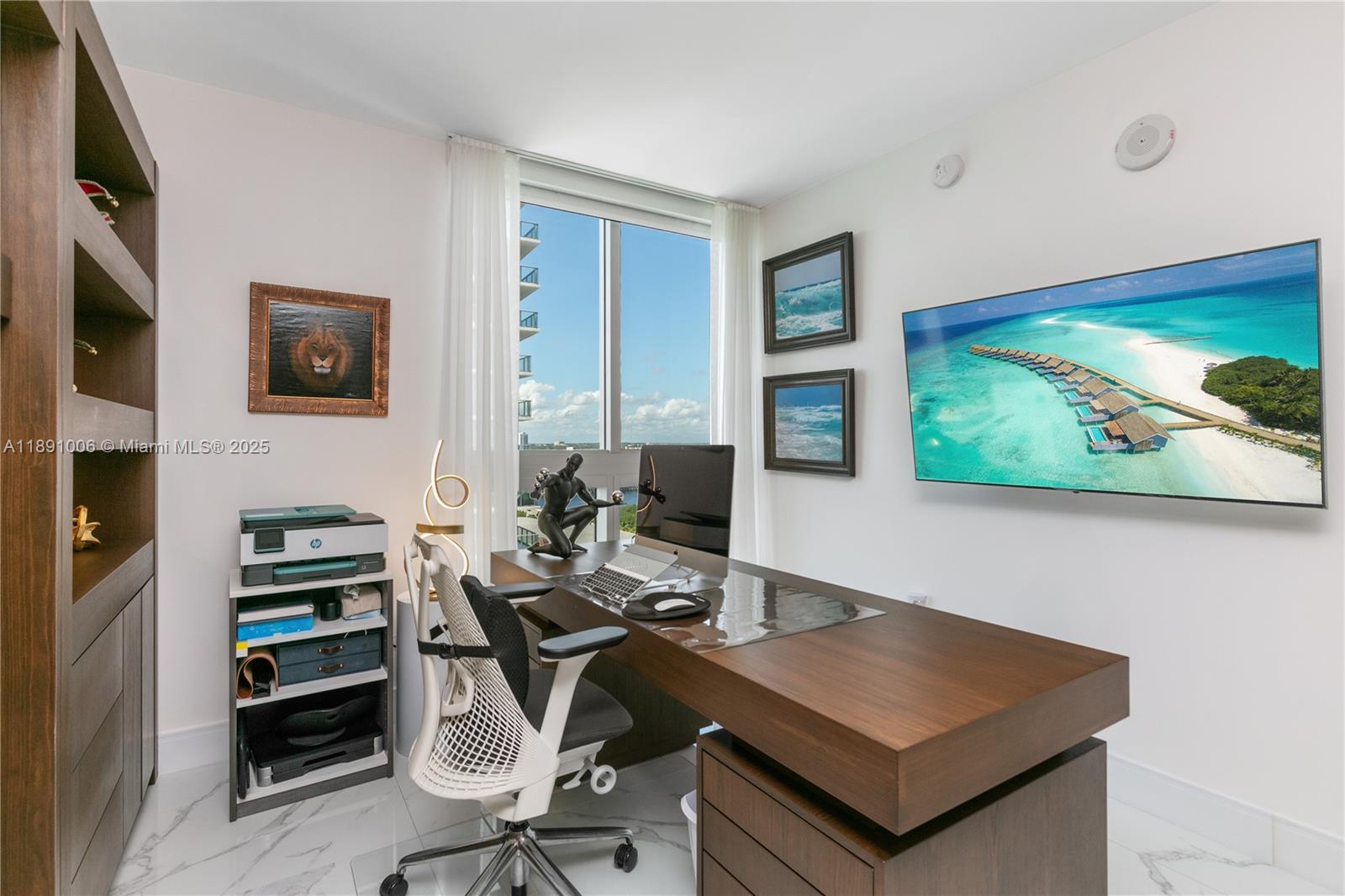 4-1607 3 / 4 1892 sq. ft. $ 2025-10-06 0 Photo