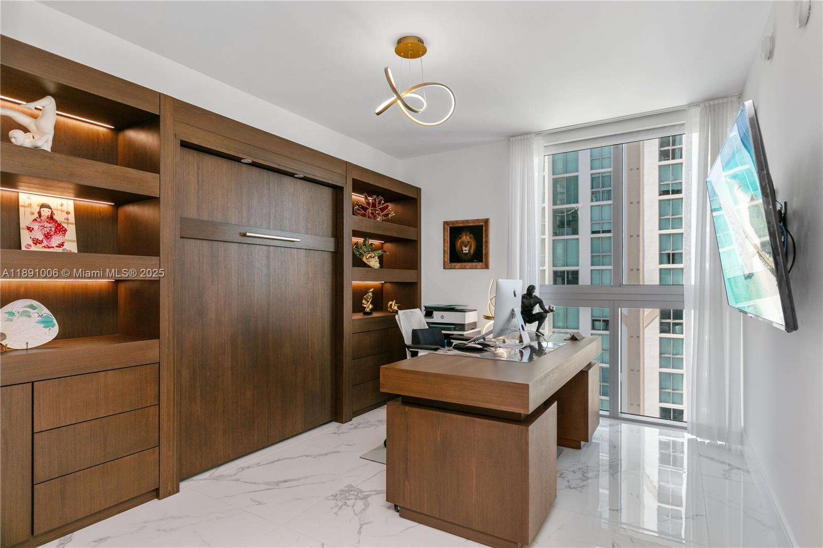 4-1607 3 / 4 1892 sq. ft. $ 2025-10-06 0 Photo