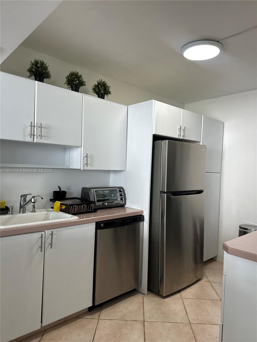 Photo of 3675 Country Club Dr #1809, Aventura, Florida, 33180 -