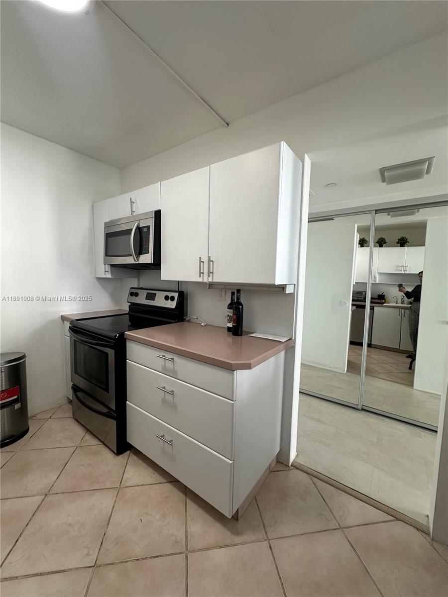 Photo of 3675 Country Club Dr  #1809, Aventura, Florida, 33180 - 