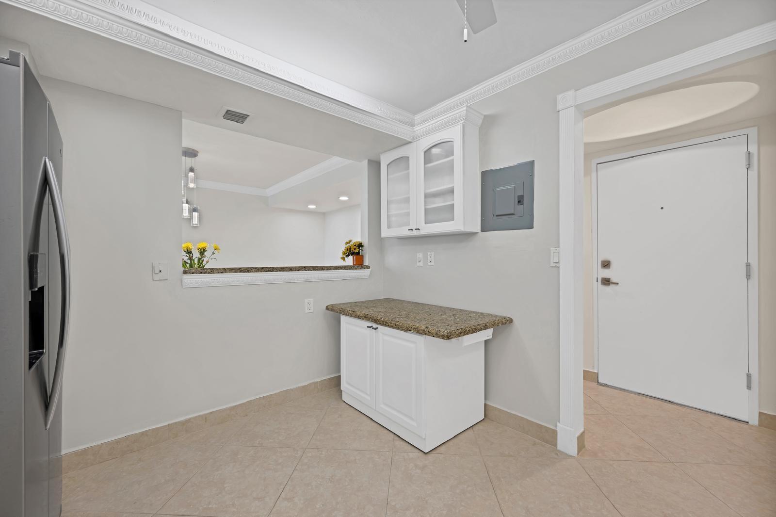Photo of 2301 Ocean  #1707, Hollywood, Florida, 33019 - Photo 23