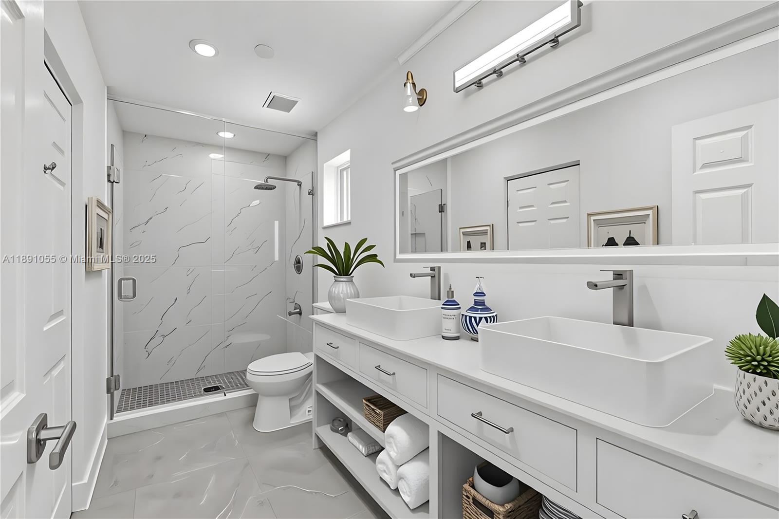   /   кв.футов $ 2025-10-06 0 Фото