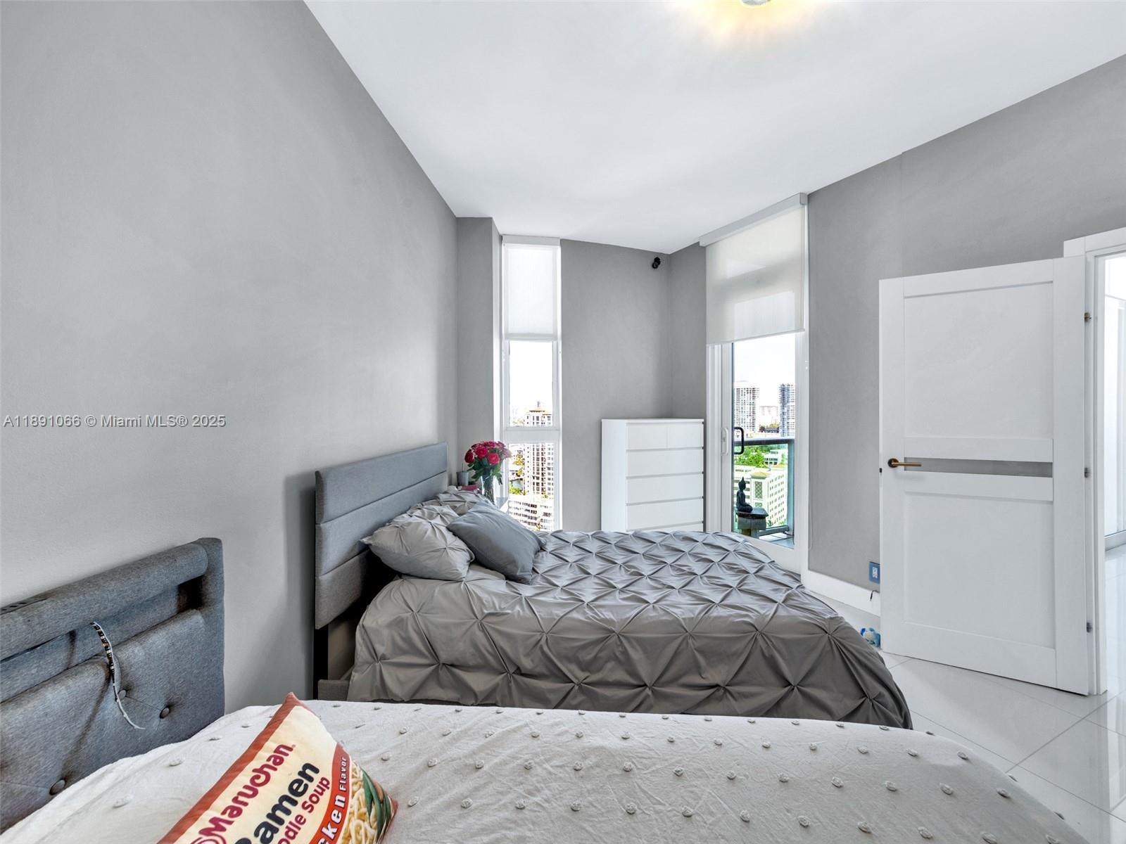 PH01 2 / 2 1357 sq. ft. $ 2025-10-06 0 Photo