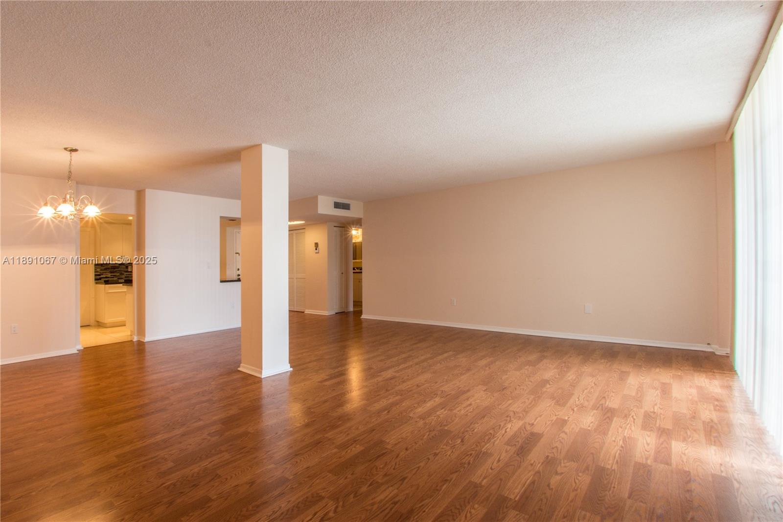 Photo of 1833 Ocean Dr  #906, Hallandale Beach, Florida, 33009 - 