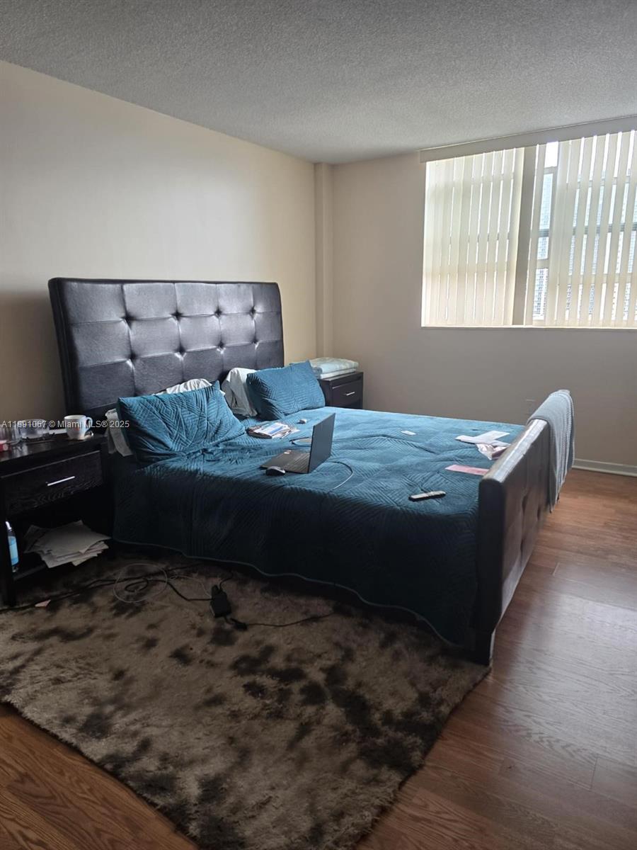 Photo of 1833 Ocean Dr  #906, Hallandale Beach, Florida, 33009 - 