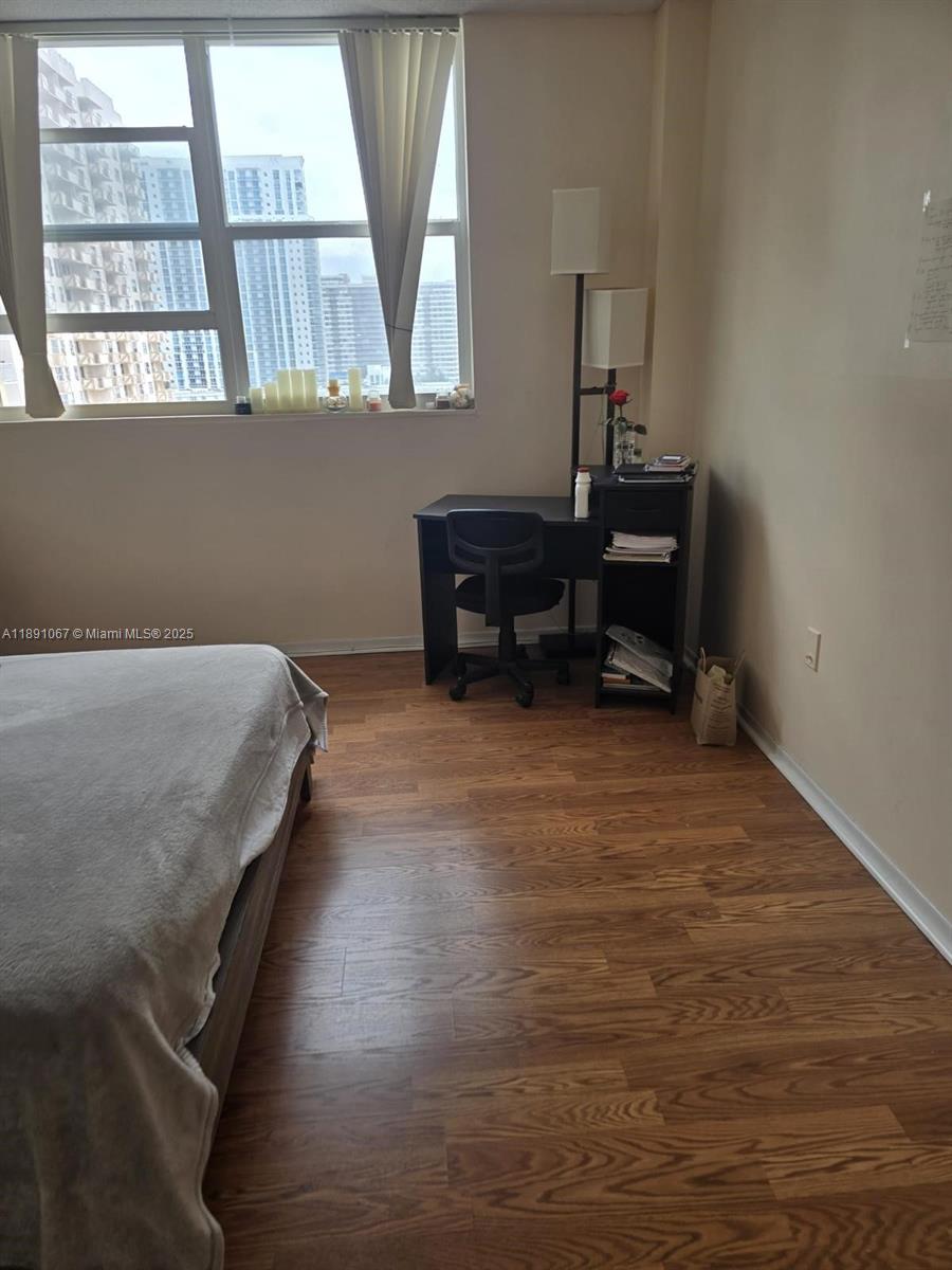 Photo of 1833 Ocean Dr  #906, Hallandale Beach, Florida, 33009 - 