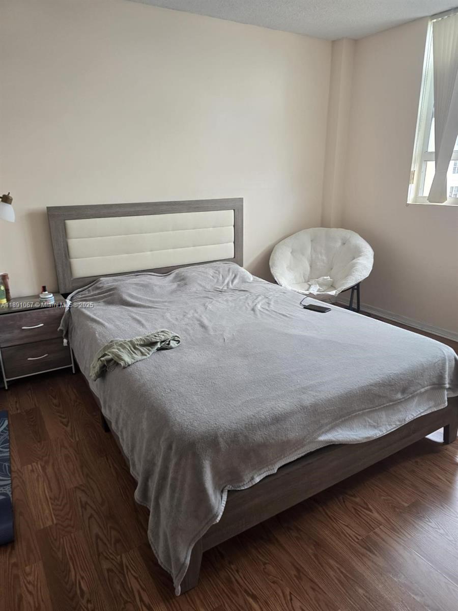 Photo of 1833 Ocean Dr  #906, Hallandale Beach, Florida, 33009 - 