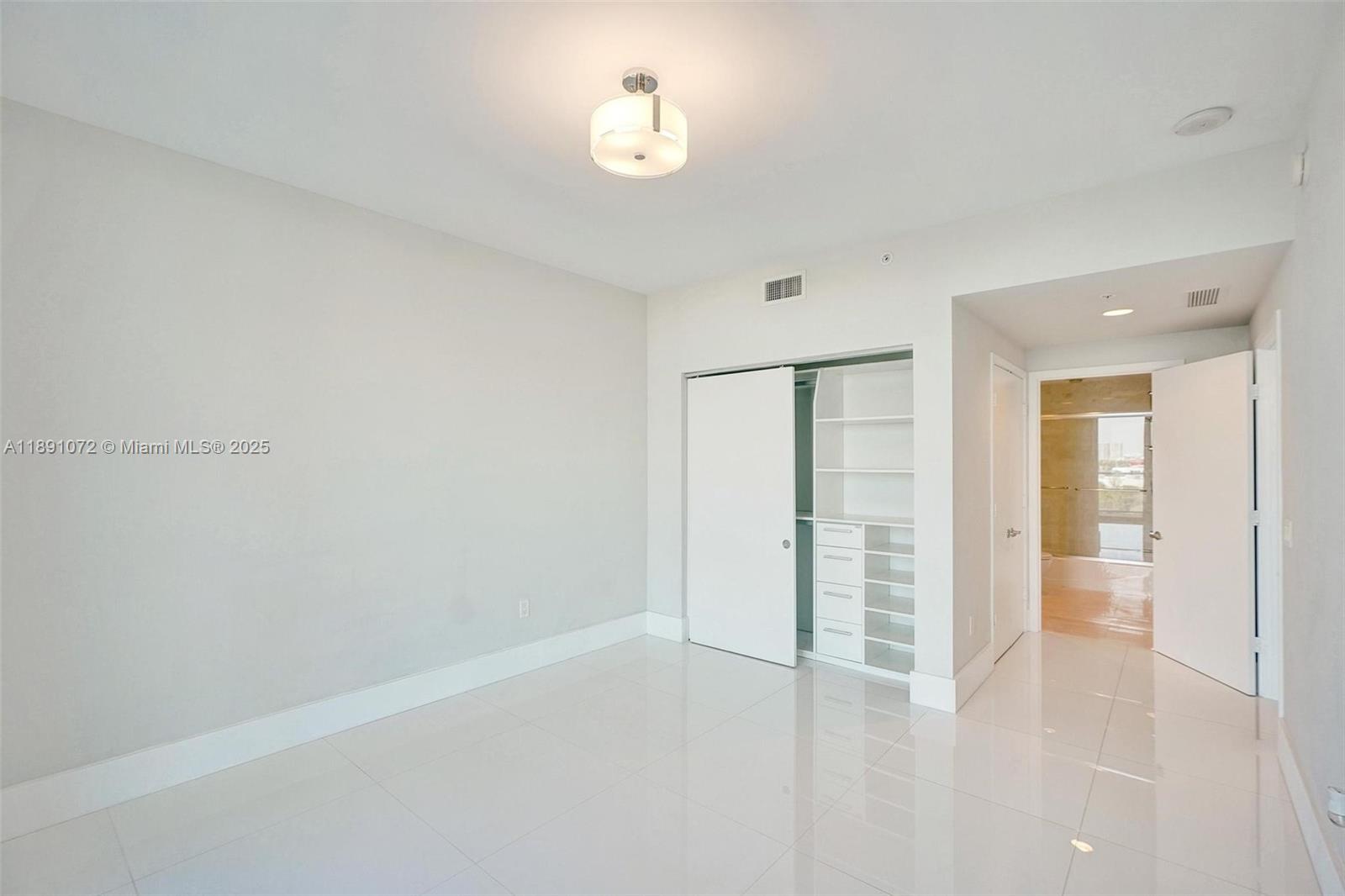 Photo of 17301 Biscayne Blvd  #708, North Miami Beach, Florida, 33160 - 2nd bedroom