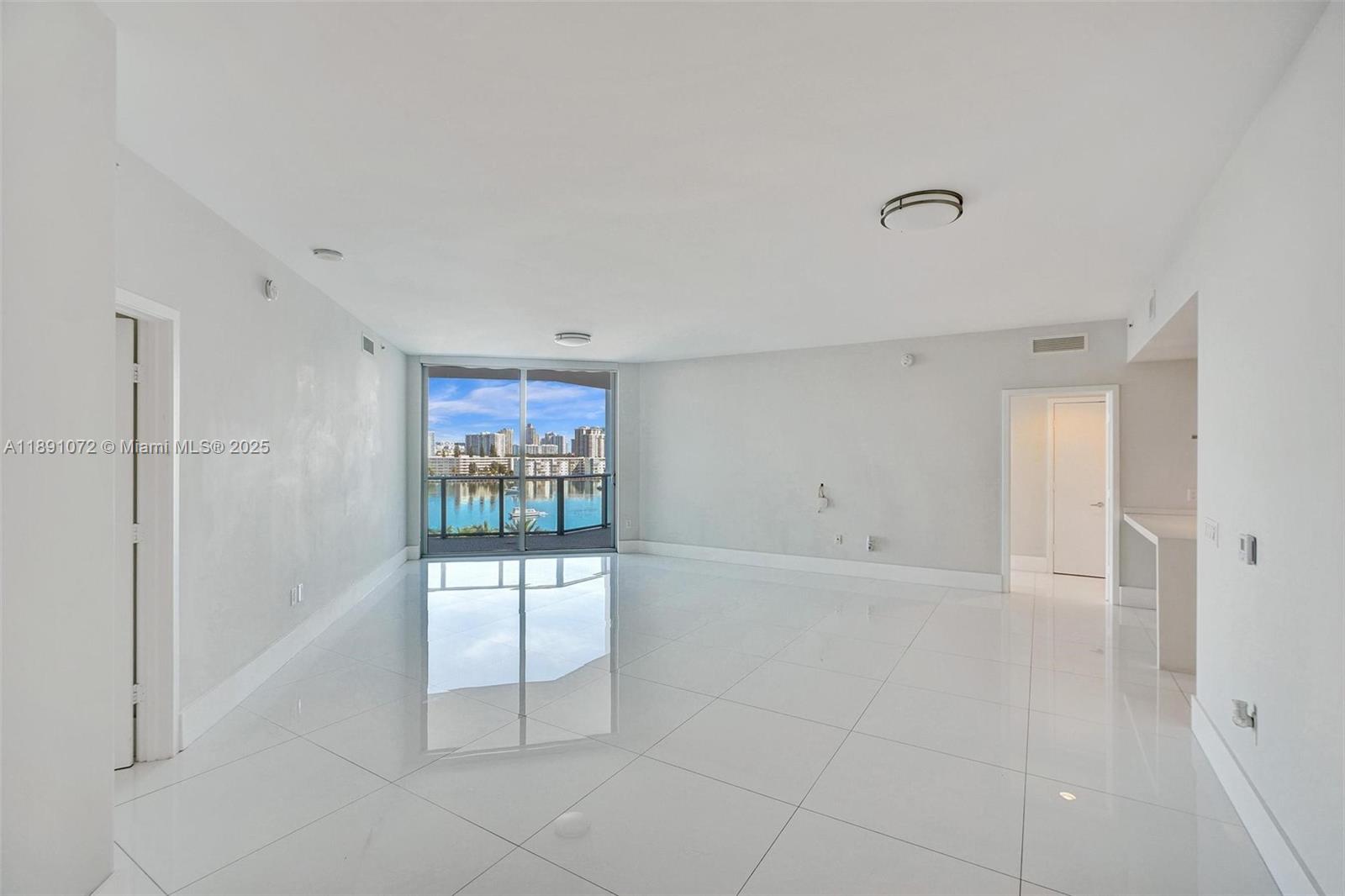 Photo of 17301 Biscayne Blvd  #708, North Miami Beach, Florida, 33160 -