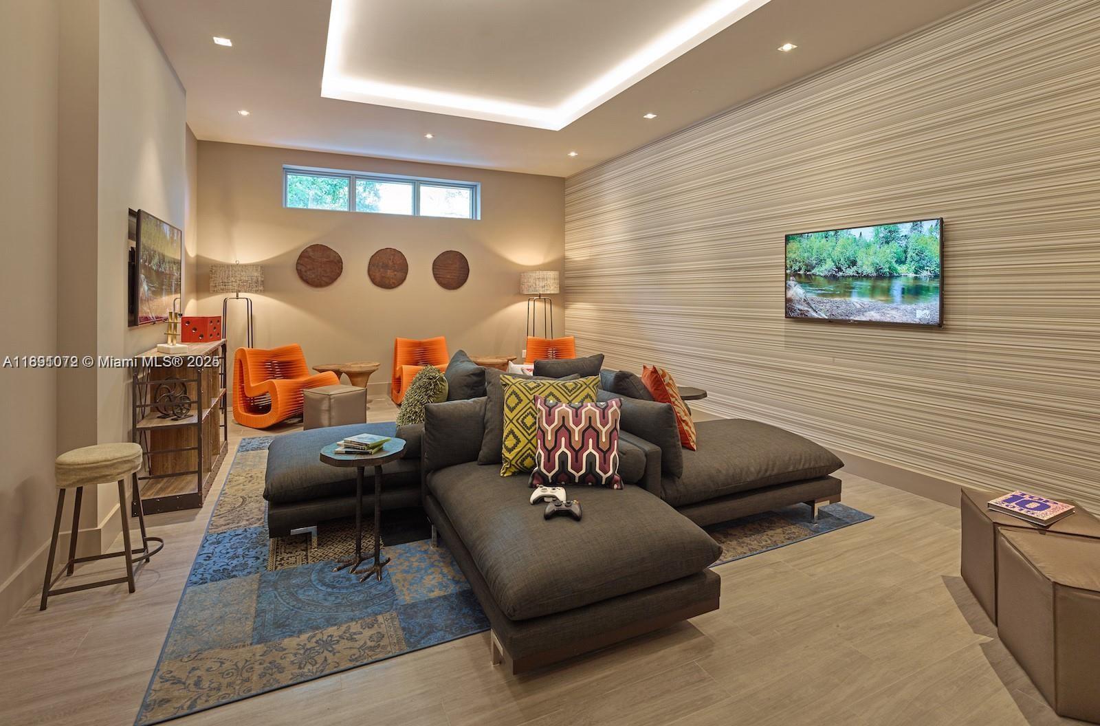 Photo of 17301 Biscayne Blvd  #708, North Miami Beach, Florida, 33160 - Rec room