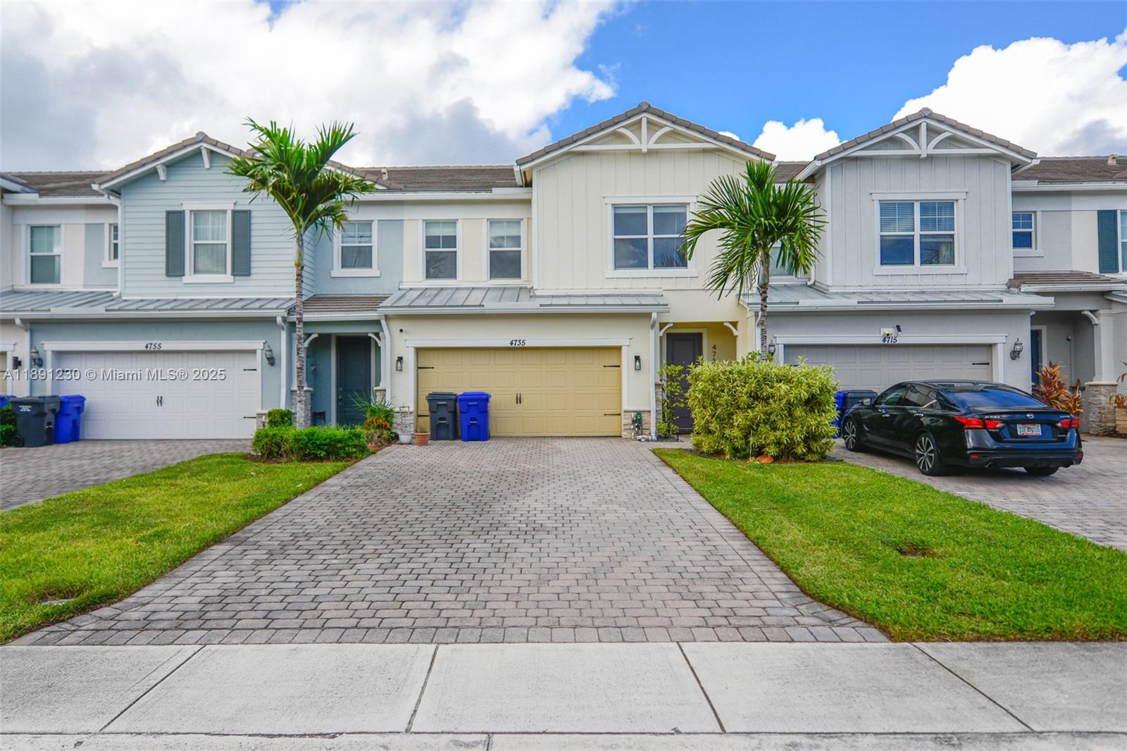 4735 3 / 3 1769 sq. ft. $ 2025-10-06 0 Photo