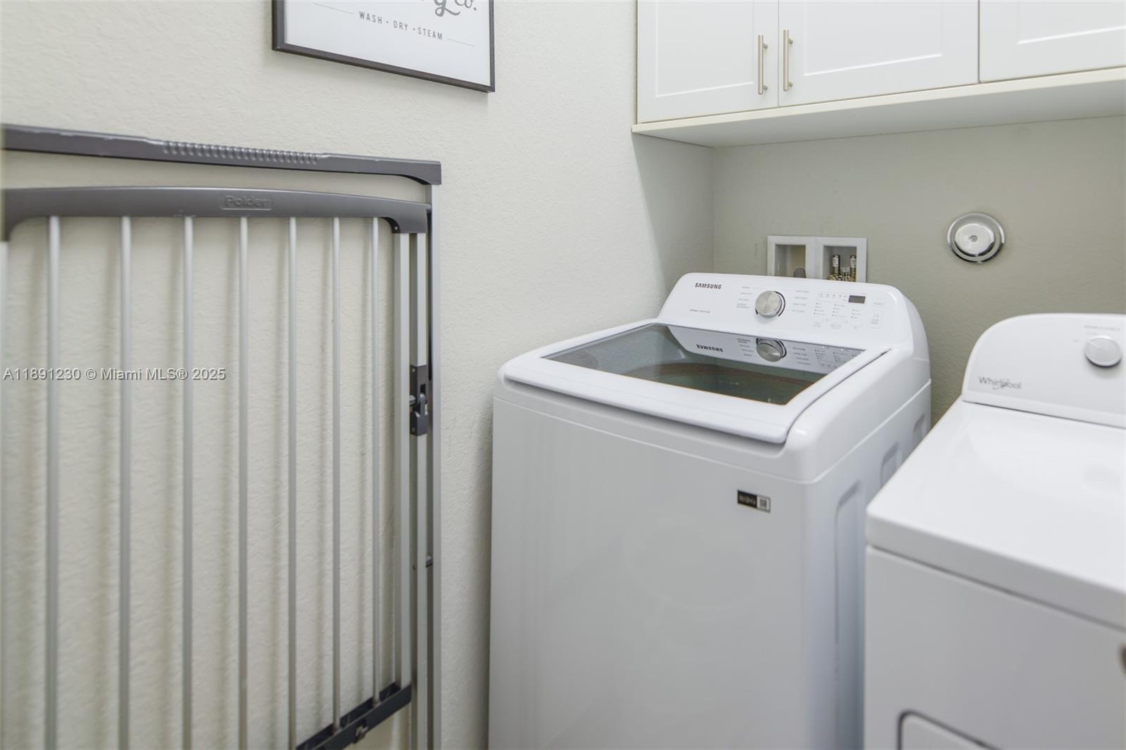 4735 3 / 3 1769 sq. ft. $ 2025-10-06 0 Photo