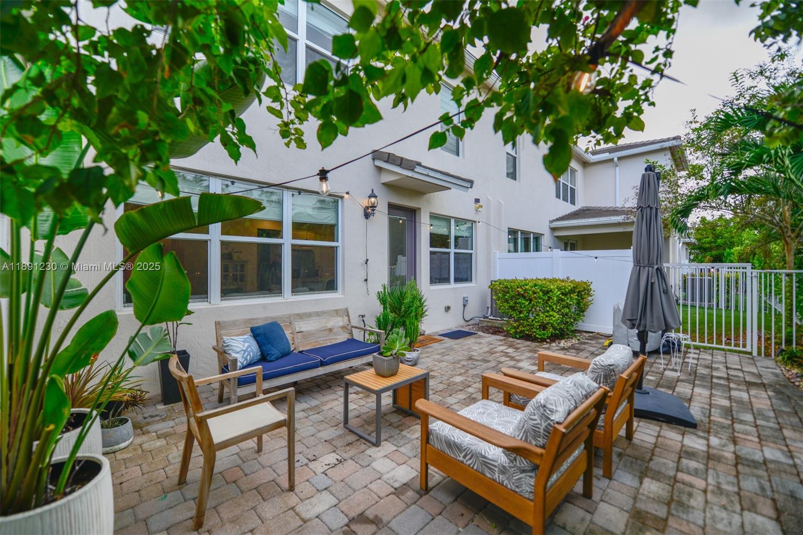 4735 3 / 3 1769 sq. ft. $ 2025-10-06 0 Photo