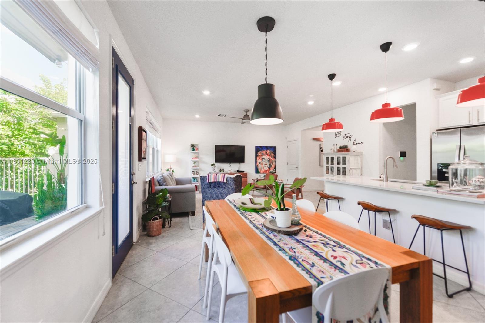 4735 3 / 3 1769 sq. ft. $ 2025-10-06 0 Photo