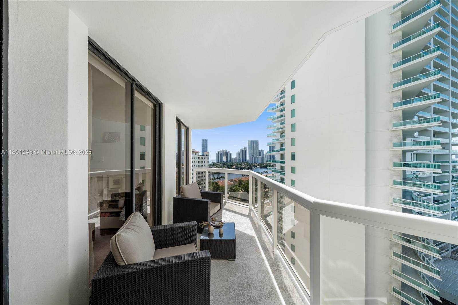 Photo of 20185 Country Club Dr  #1402, Aventura, Florida, 33180 - 