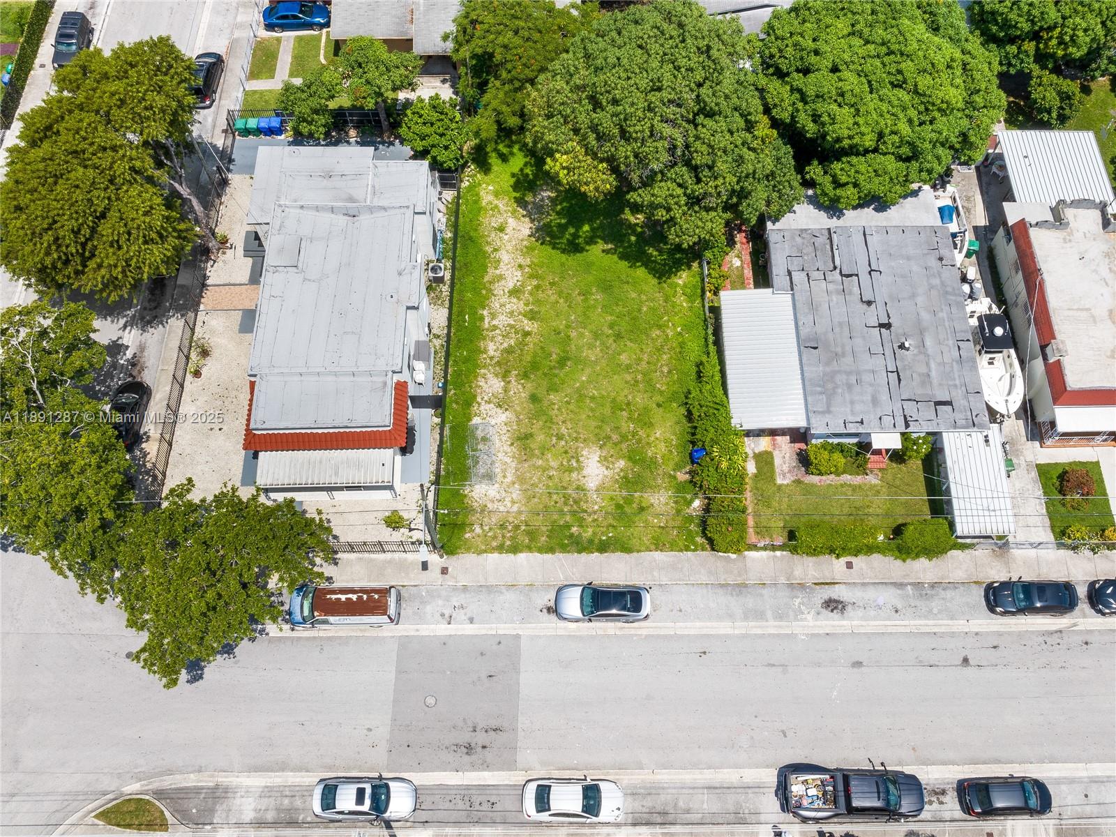 See details / sq. ft. $ 2025-10-06 0 Photo
