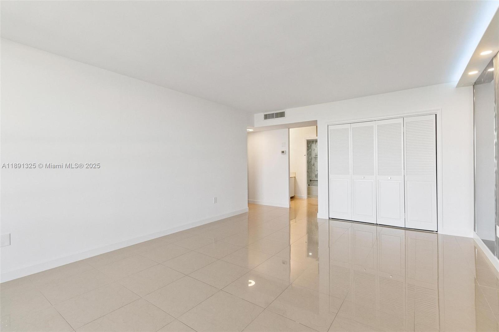 Photo of 9801 Collins Ave  #11-O, Bal Harbour, Florida, 33154 - 