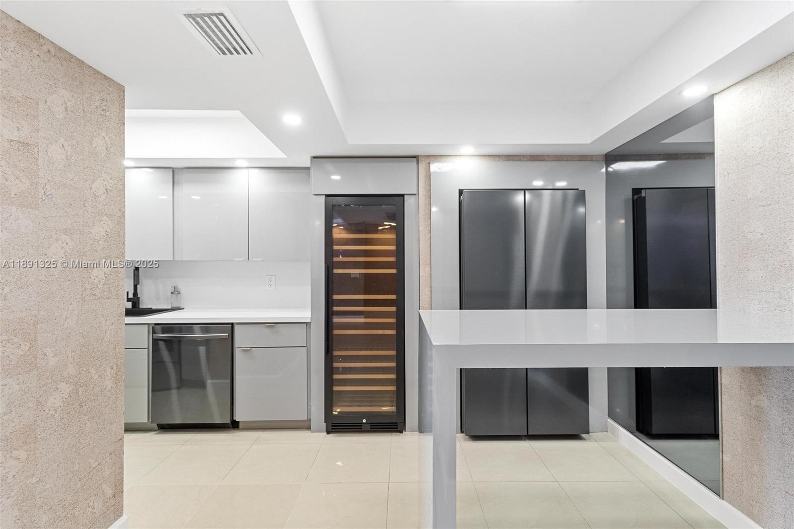 Photo of 9801 Collins Ave  #11-O, Bal Harbour, Florida, 33154 - 
