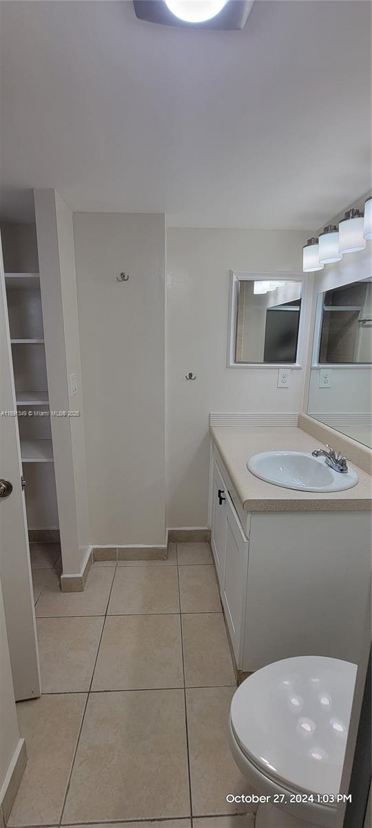 Photo of 3475 Country Club Dr  #319, Aventura, Florida, 33180 - 