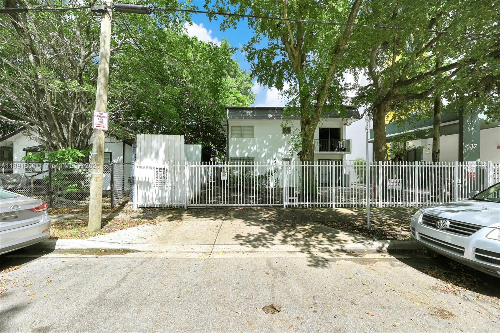   /   sq. ft. $ 2025-10-06 0 Photo