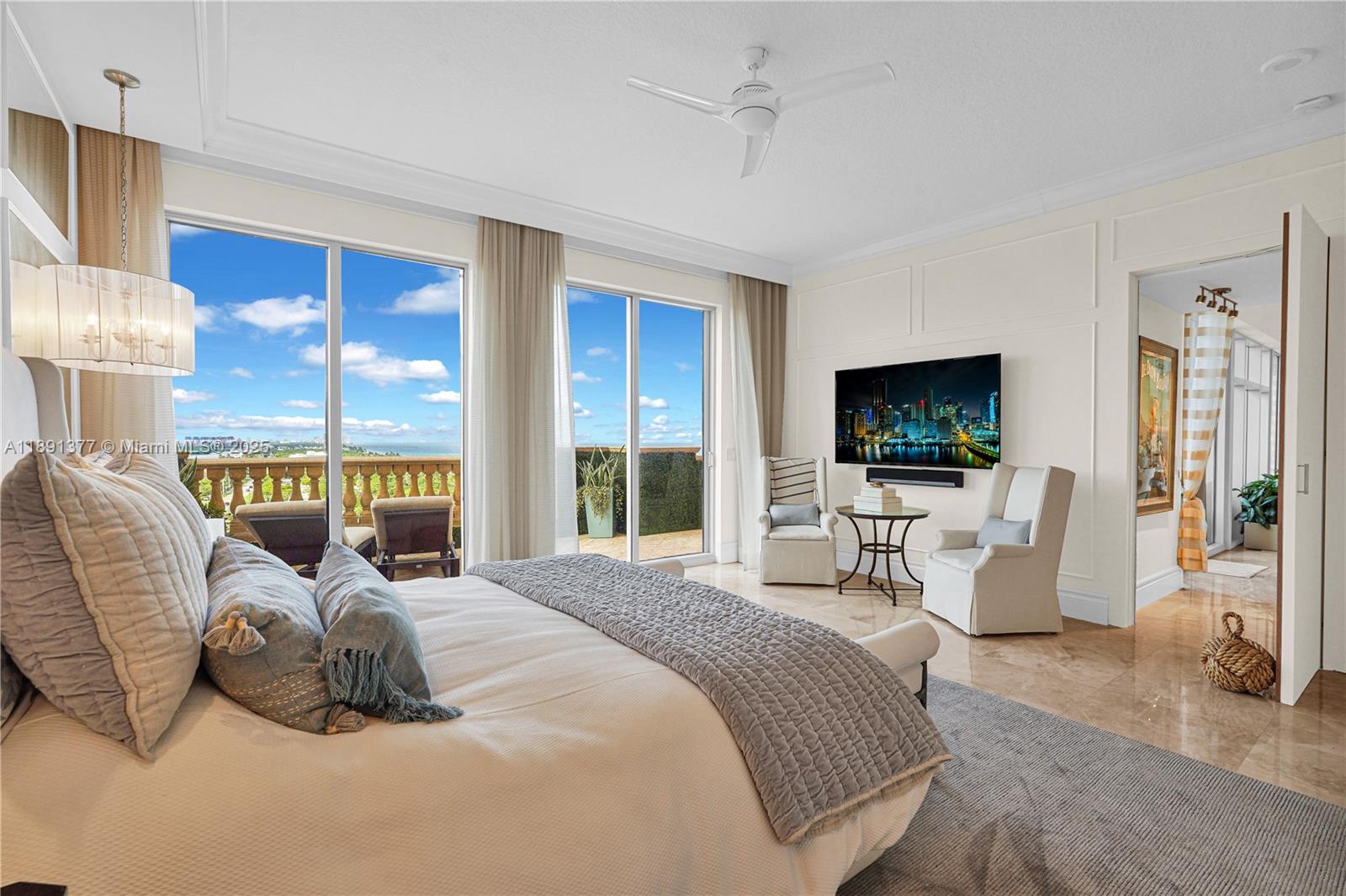 Photo of 3501 Ocean Drive  #PH7, Hollywood, Florida, 33019 - 