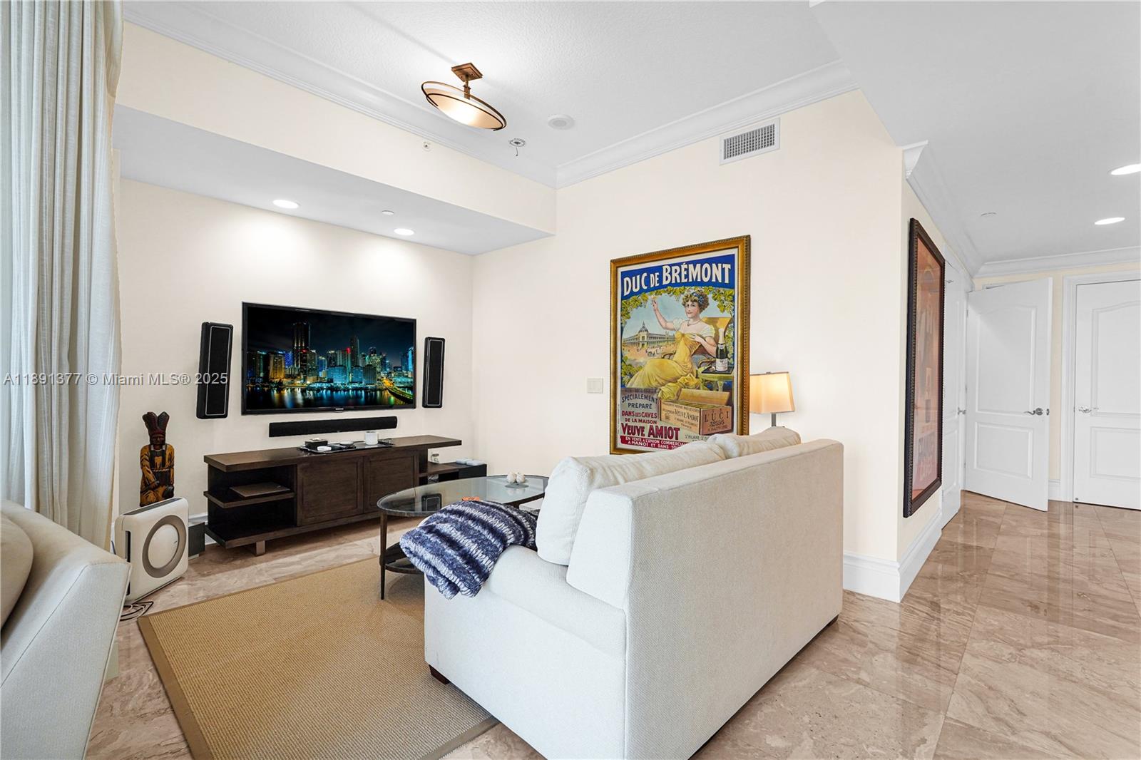 Photo of 3501 Ocean Drive  #PH7, Hollywood, Florida, 33019 - 