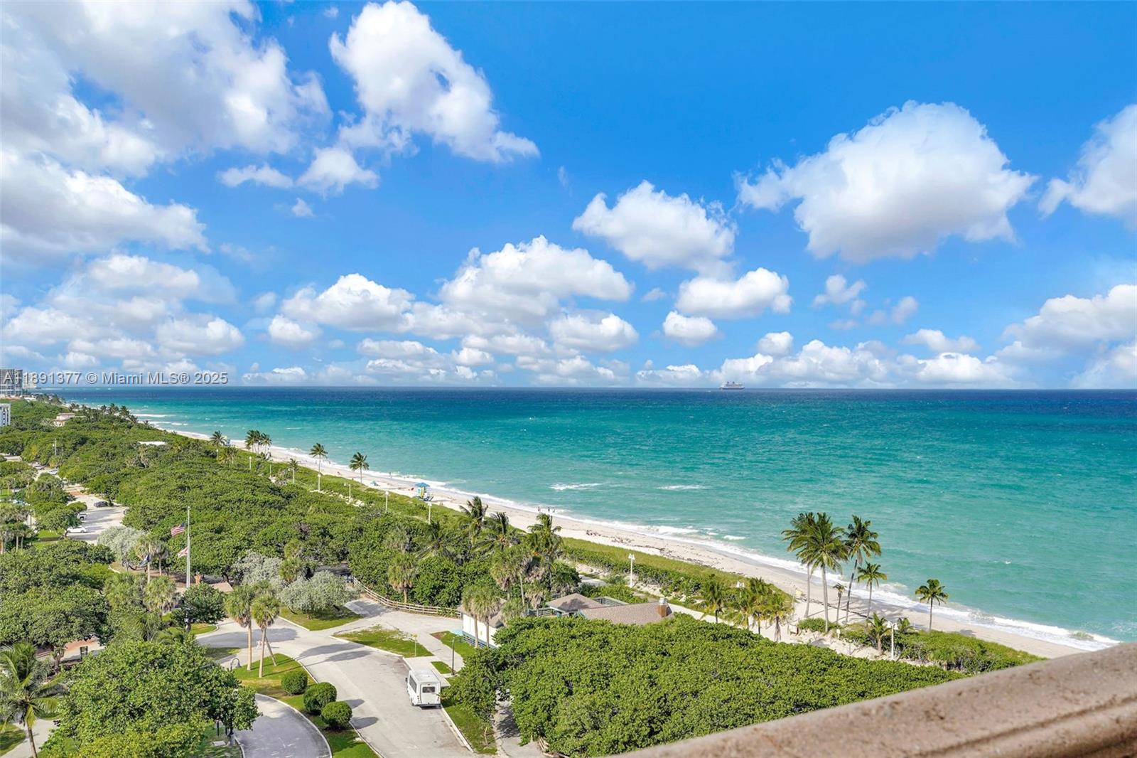Photo of 3501 Ocean Drive  #PH7, Hollywood, Florida, 33019 - 