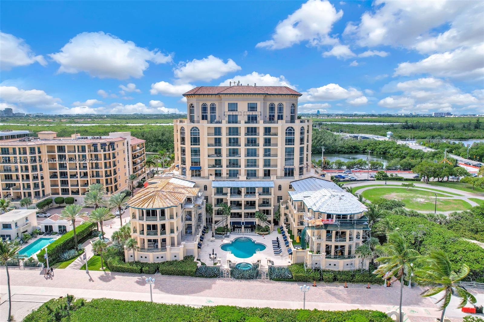 Photo of 3501 Ocean Drive  #PH7, Hollywood, Florida, 33019 - 