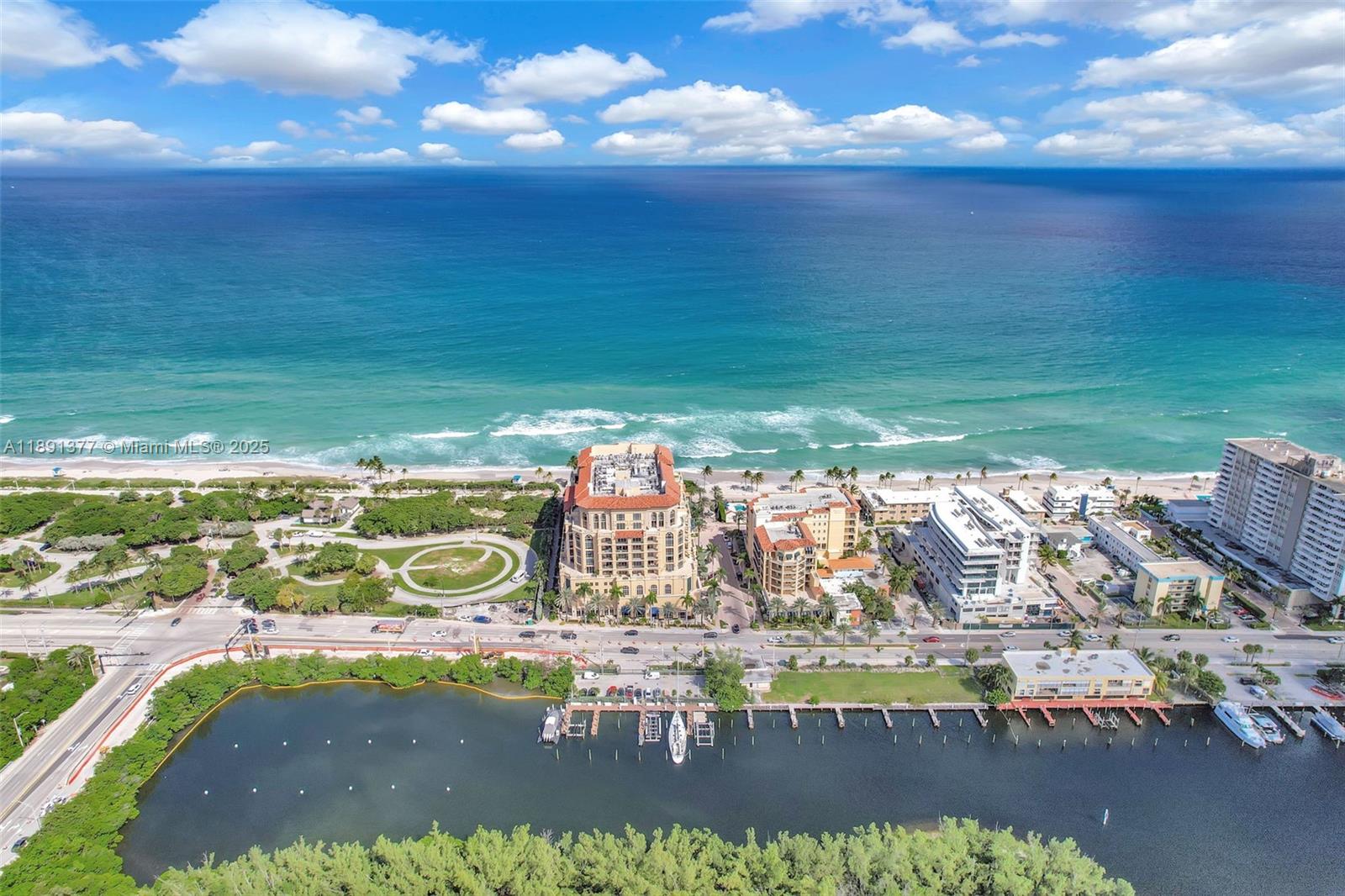 Photo of 3501 Ocean Drive  #PH7, Hollywood, Florida, 33019 - 