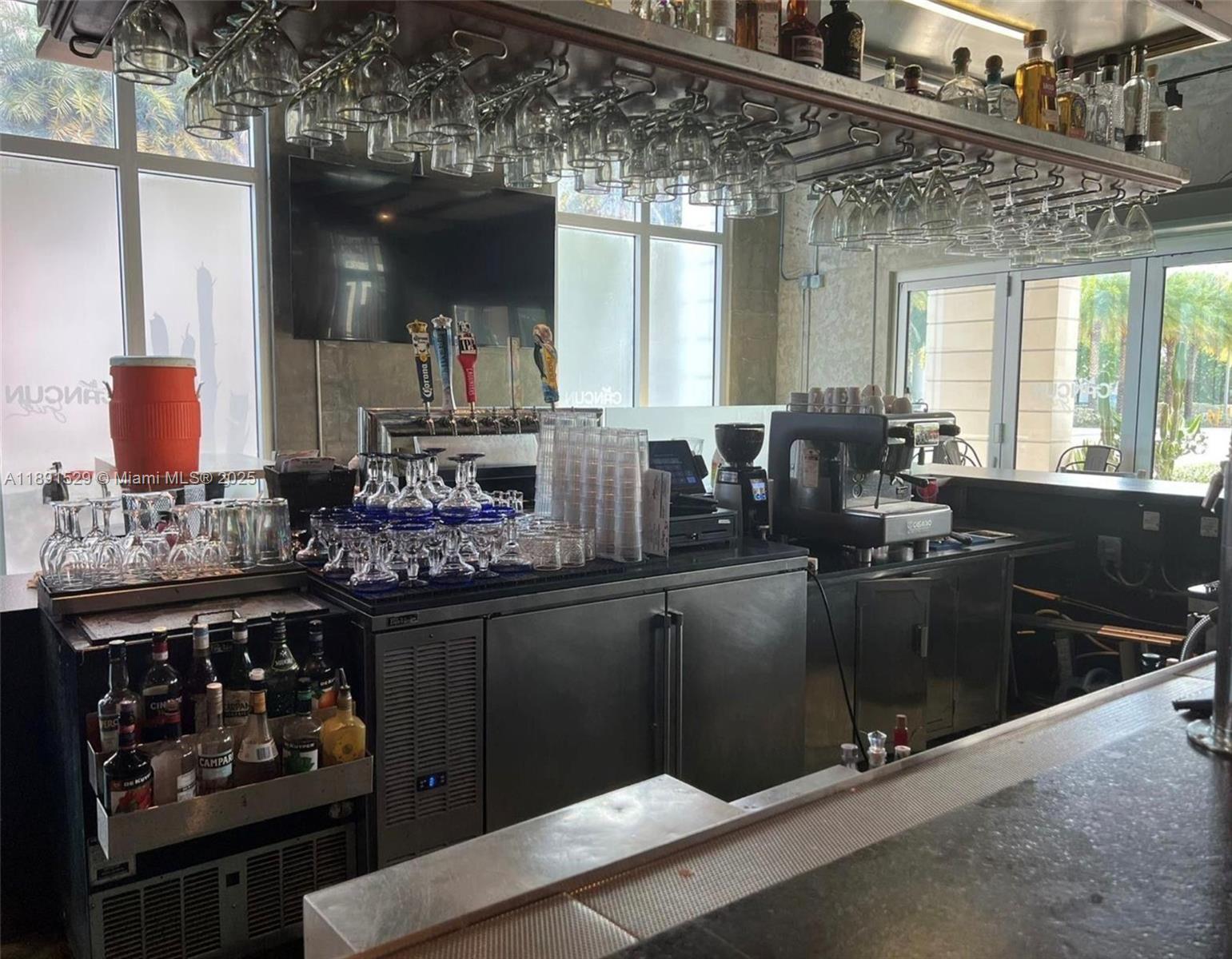 Ver detalles / sq. ft. $ 2025-10-07 0 foto