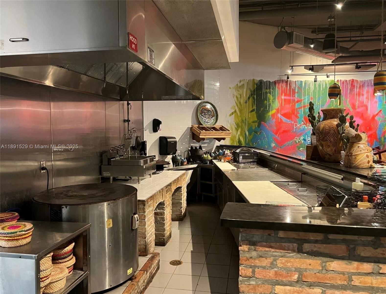 Ver detalles / sq. ft. $ 2025-10-07 0 foto