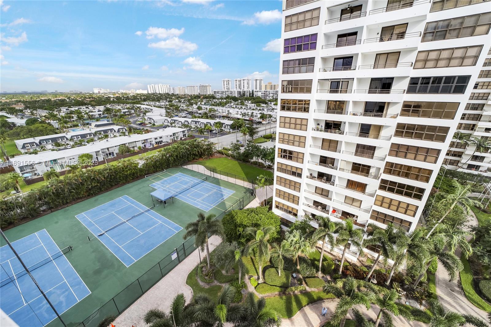 Photo of 600 Three Islands Blvd  #1021, Hallandale Beach, Florida, 33009 - Tennis courts