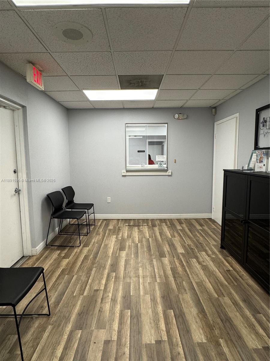   /   sq. ft. $ 2025-10-07 0 Photo