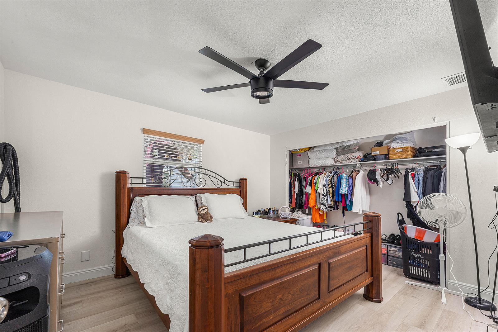 Ver detalles / 2 1690 sq. ft. $ 2025-11-03 0 foto