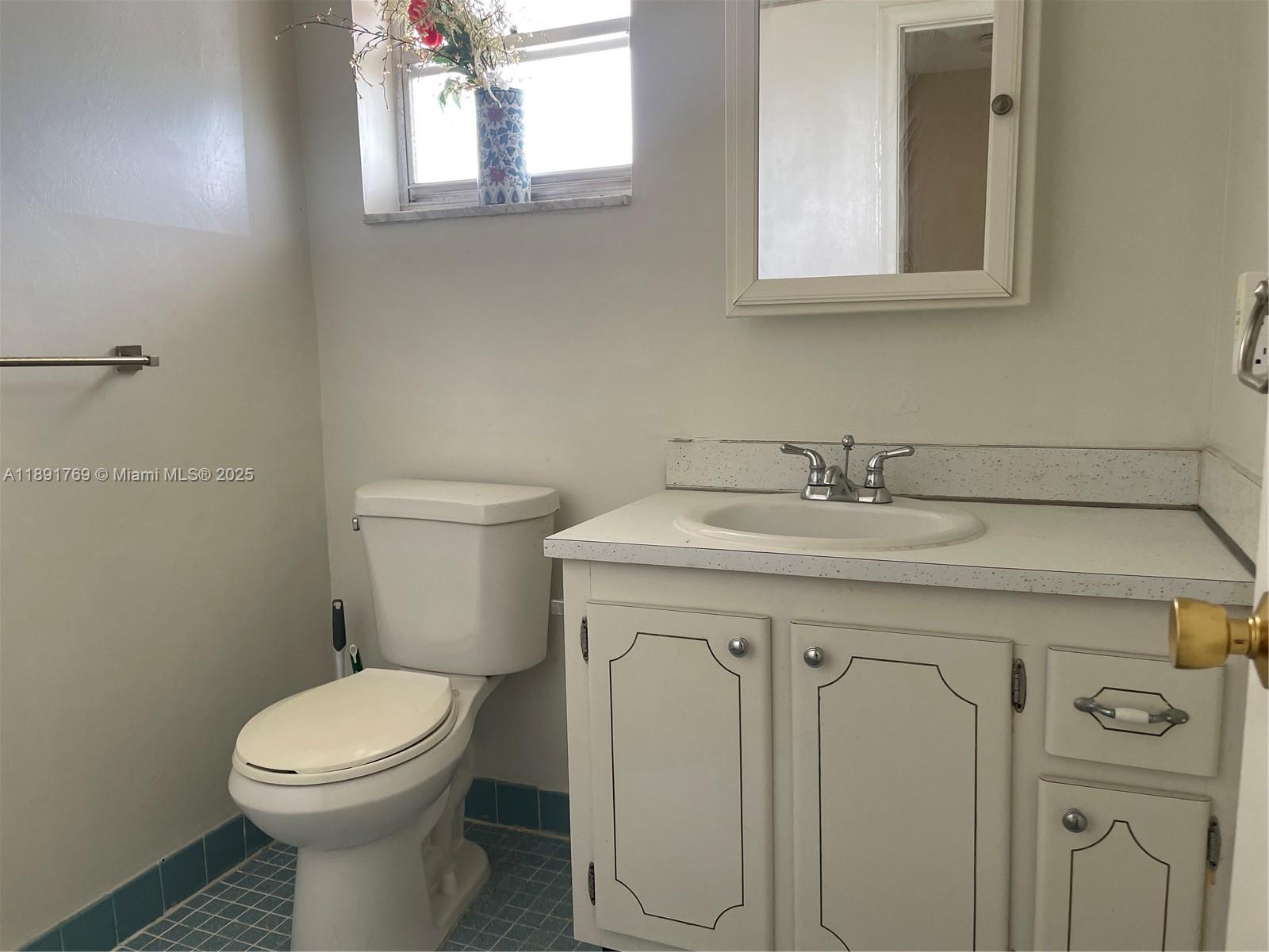 Photo of 1001 14th Ave #706, Hallandale Beach, Florida, 33009 -