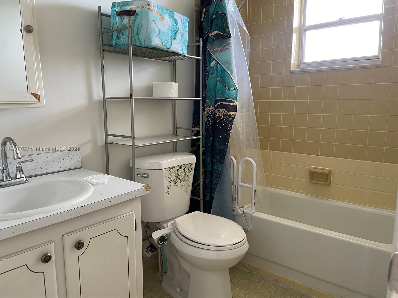 Photo of 1001 14th Ave  #706, Hallandale Beach, Florida, 33009 - 