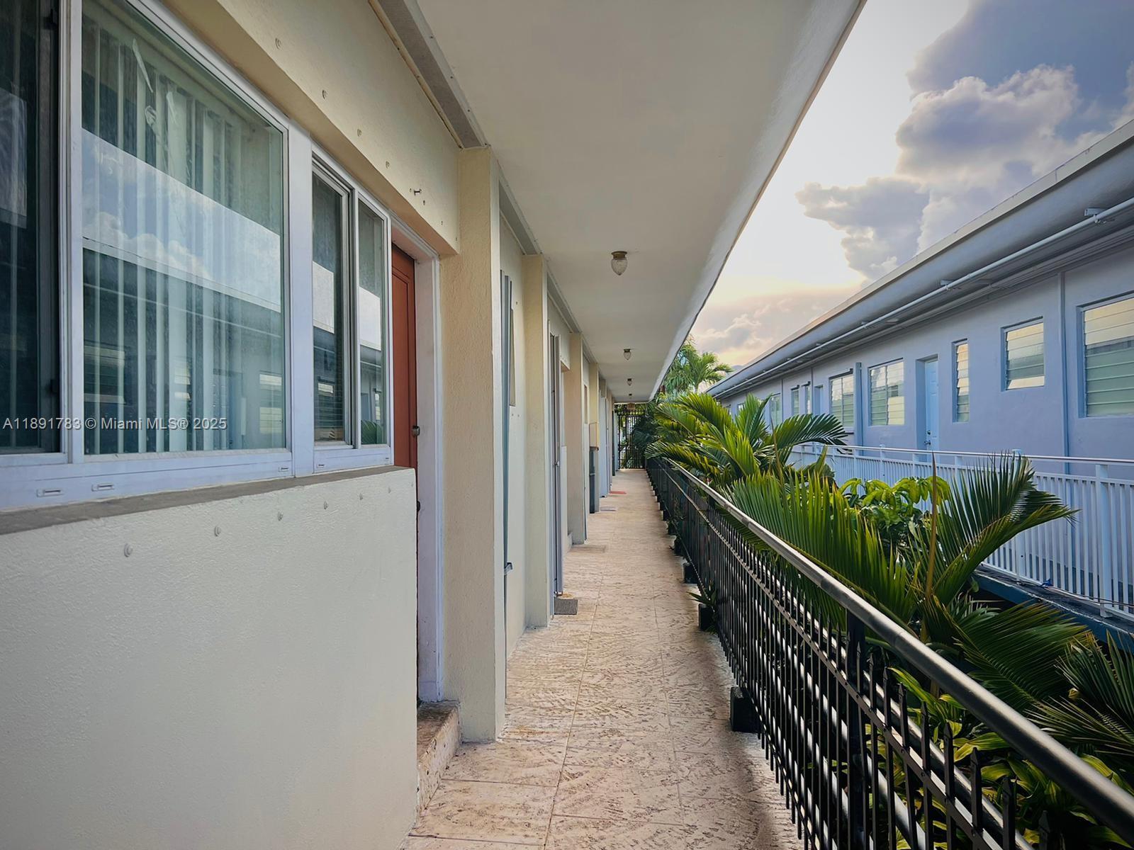  /  7865 sq. ft. $ 2025-10-07 0 foto